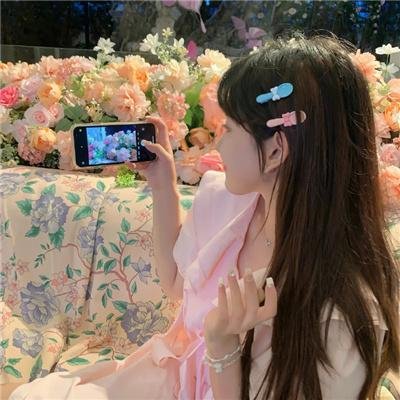 月里青山淡如画